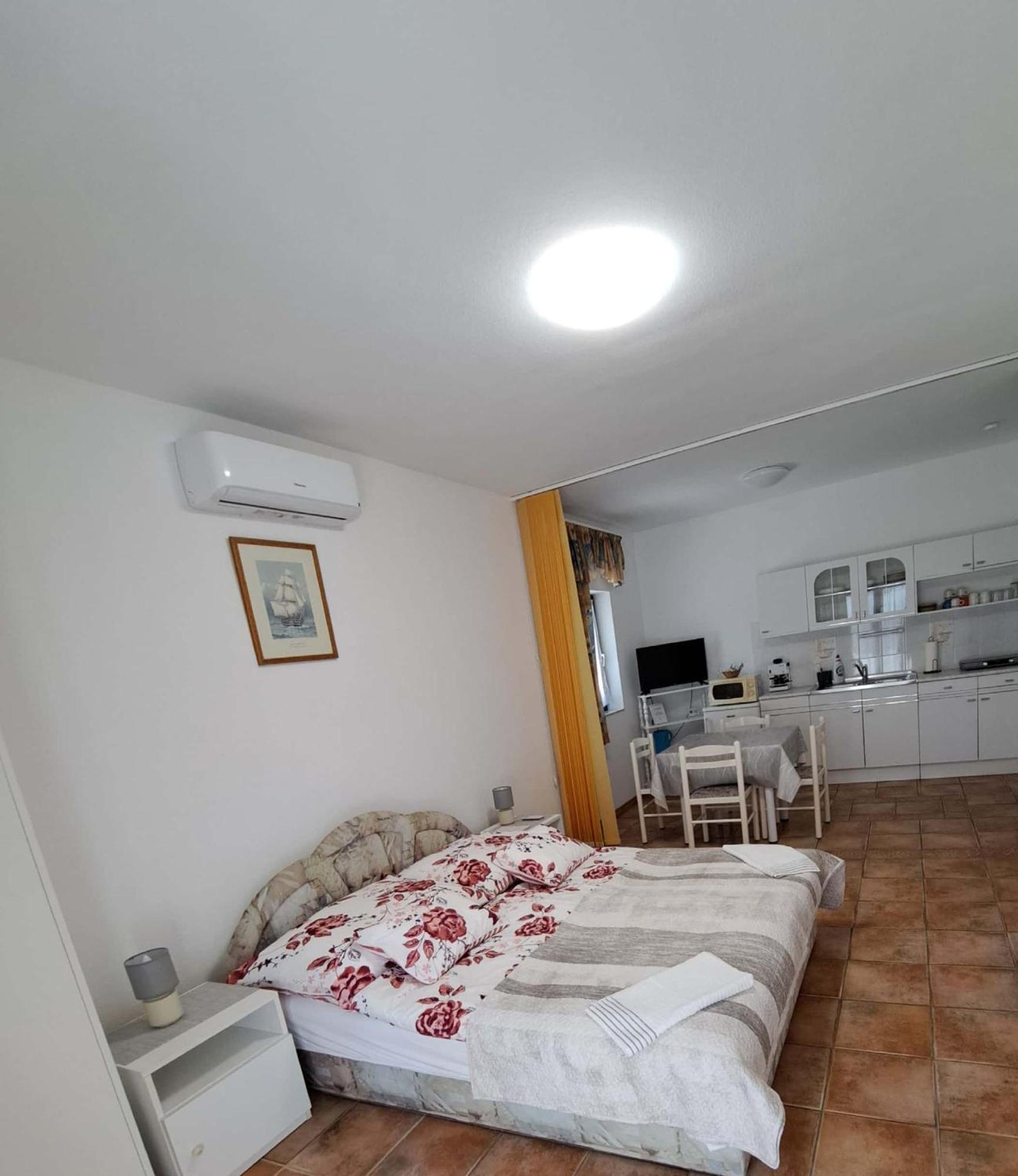 Istvan Apartmanok كيستاي المظهر الخارجي الصورة
