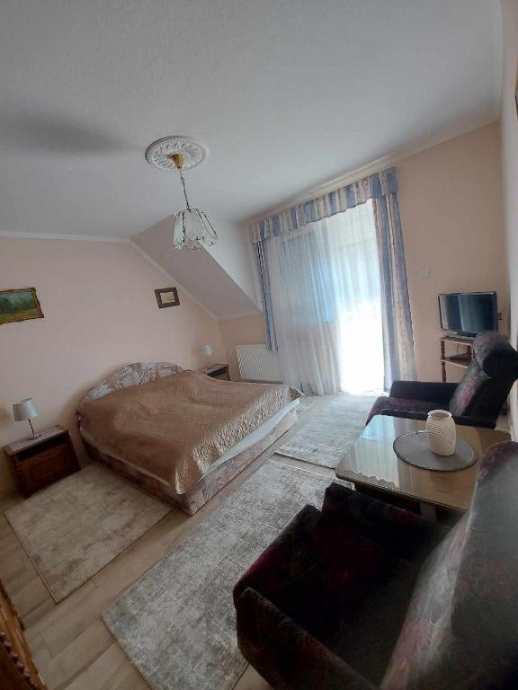 Istvan Apartmanok كيستاي المظهر الخارجي الصورة